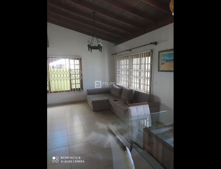 Casa no Bairro Canasvieiras em Florianópolis com 2 Dormitórios (1 suíte) e 150 m² - 20346