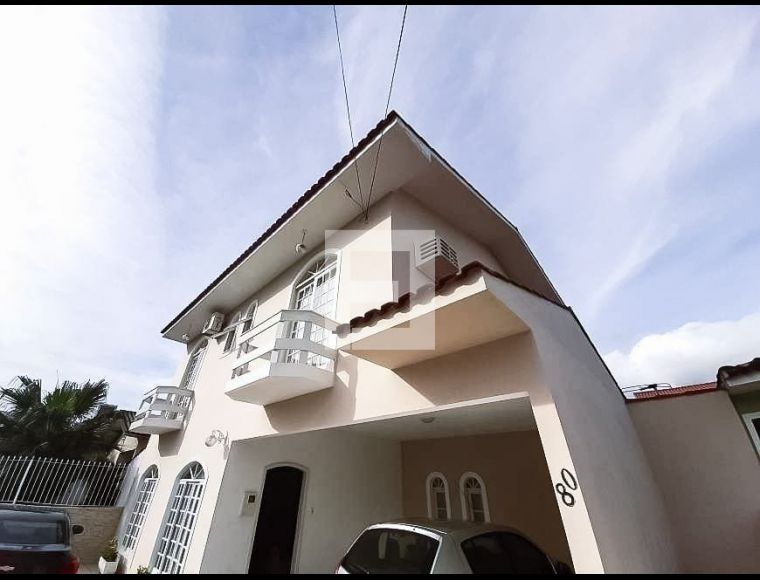 Casa no Bairro Capoeiras em Florianópolis com 4 Dormitórios (1 suíte) e 190 m² - 4944