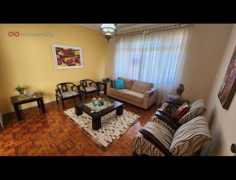 Casa no Bairro Capoeiras em Florianópolis com 5 Dormitórios (2 suítes) e 315 m² - CA0204
