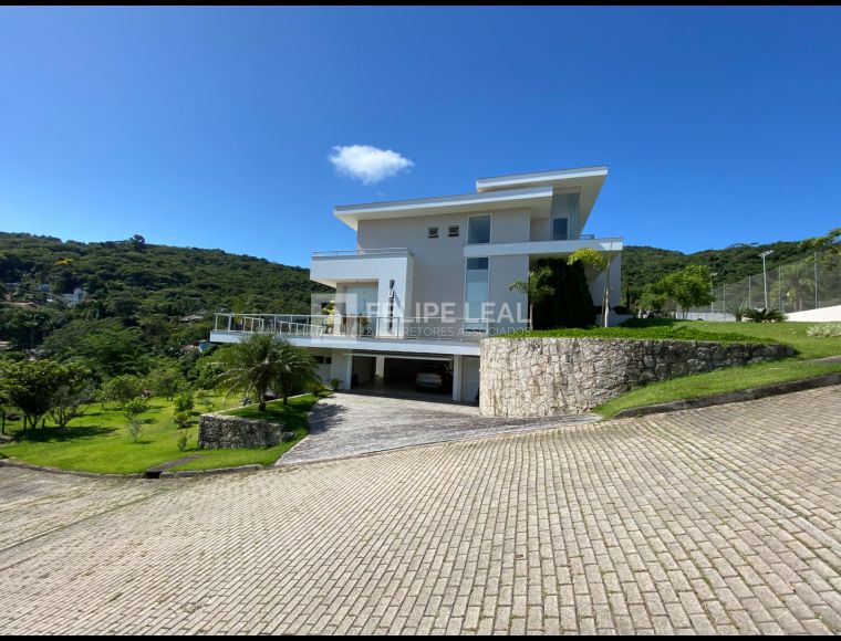 Casa no Bairro Córrego Grande em Florianópolis com 4 Dormitórios (4 suítes) e 530 m² - 4186
