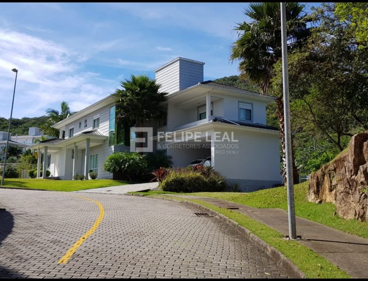 Casa no Bairro Córrego Grande em Florianópolis com 5 Dormitórios (4 suítes) e 400 m² - 18710