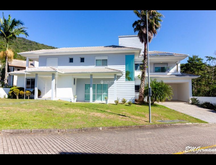 Casa no Bairro Córrego Grande em Florianópolis com 5 Dormitórios (3 suítes) - 442841