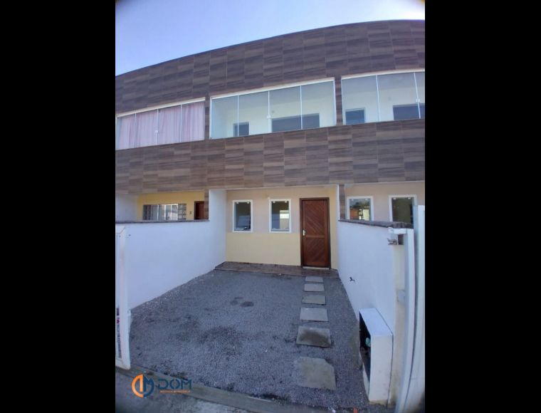 Casa no Bairro Ingleses em Florianópolis com 2 Dormitórios e 80 m² - SO0482