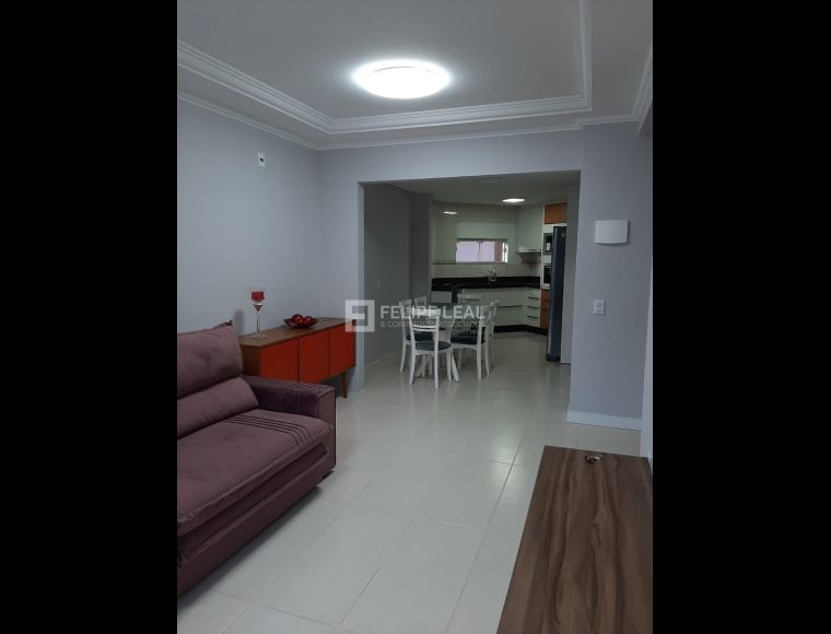 Casa no Bairro Ingleses em Florianópolis com 4 Dormitórios e 180 m² - 18516