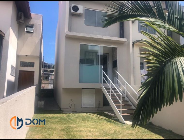 Casa no Bairro Ingleses em Florianópolis com 2 Dormitórios e 70 m² - 423