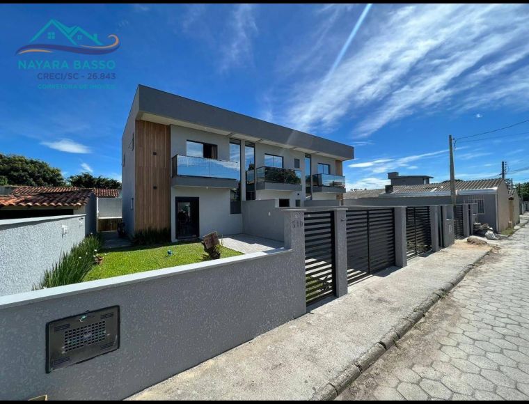 Casa no Bairro Ingleses em Florianópolis com 2 Dormitórios (1 suíte) e 110 m² - CA0912