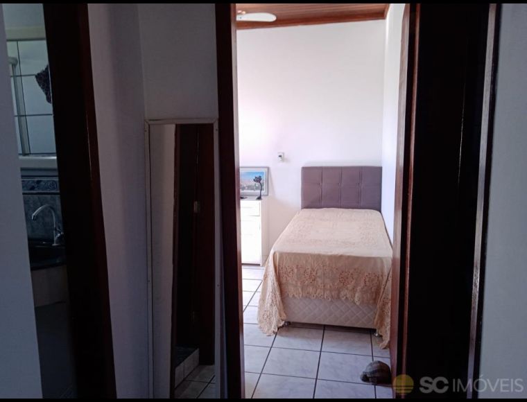 Casa no Bairro Ingleses em Florianópolis com 3 Dormitórios (1 suíte) - 16084