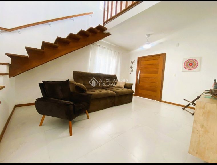 Casa no Bairro Ingleses em Florianópolis com 4 Dormitórios (3 suítes) - 462938