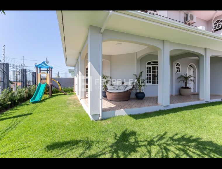 Casa no Bairro Jardim Atlântico em Florianópolis com 4 Dormitórios (4 suítes) e 370 m² - 19673