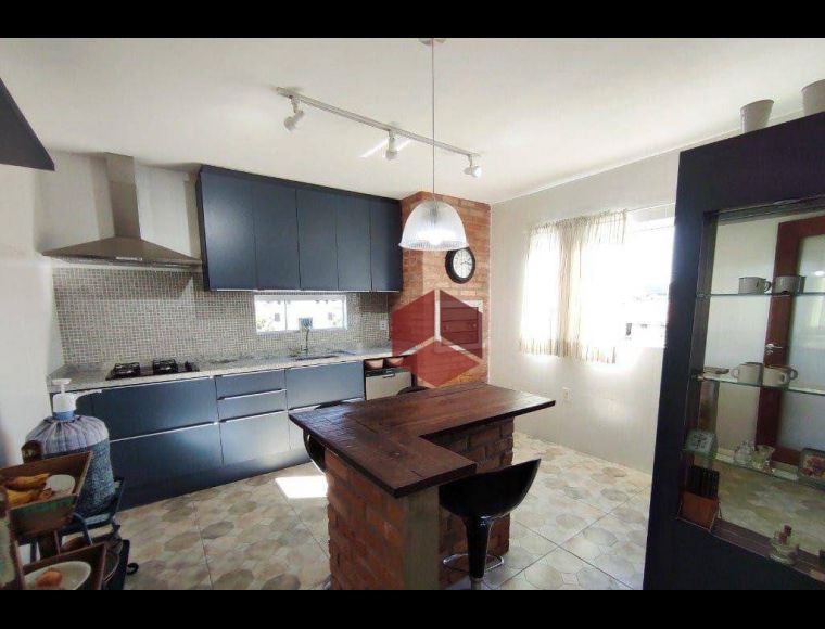 Casa no Bairro Jardim Atlântico em Florianópolis com 4 Dormitórios (2 suítes) e 500 m² - CA0526