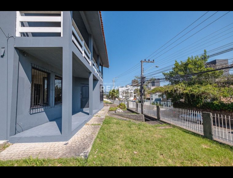 Casa no Bairro João Paulo em Florianópolis com 4 Dormitórios (1 suíte) - RMX1334