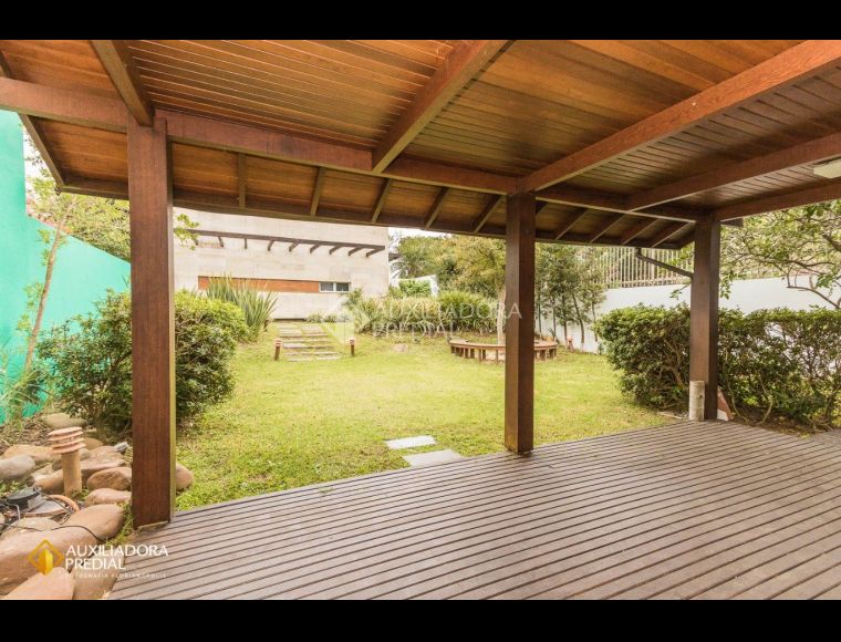 Casa no Bairro João Paulo em Florianópolis com 4 Dormitórios (2 suítes) - 377979