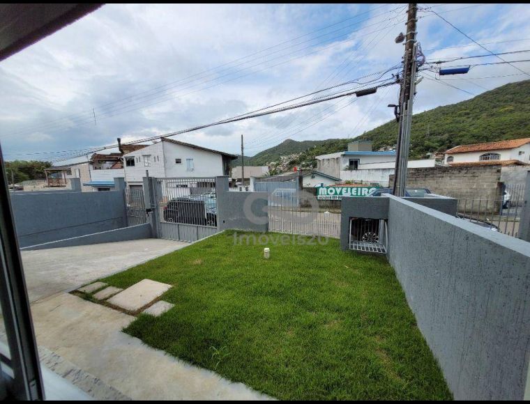 Casa no Bairro Monte Verde em Florianópolis com 3 Dormitórios (3 suítes) e 136 m² - CA0198