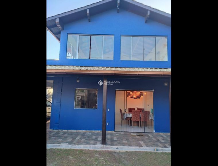 Casa no Bairro Pântano do Sul em Florianópolis com 3 Dormitórios - 401064