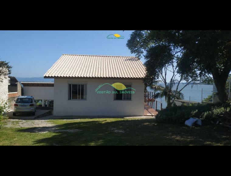Casa no Bairro Ribeirão da Ilha em Florianópolis com 4 Dormitórios (1 suíte) e 180 m² - CA0026_COSTAO