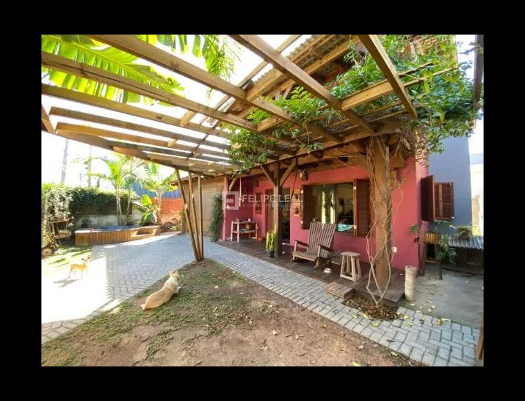 Casa no Bairro Rio Tavares em Florianópolis com 2 Dormitórios (1 suíte) e 170 m² - 21210