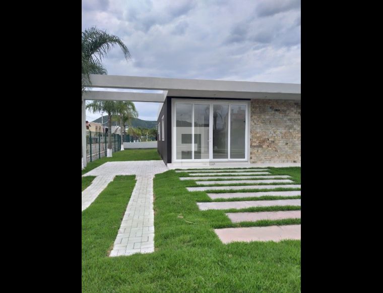 Casa no Bairro Rio Vermelho em Florianópolis com 3 Dormitórios (2 suítes) e 150 m² - 4247