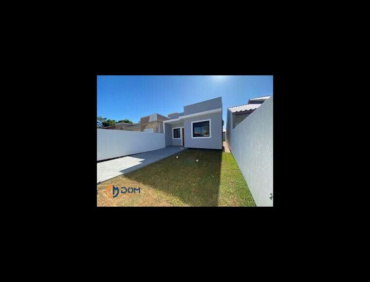 Casa no Bairro Rio Vermelho em Florianópolis com 2 Dormitórios (1 suíte) e 72 m² - 815