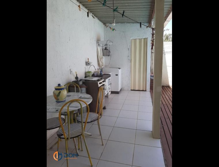 Casa no Bairro Rio Vermelho em Florianópolis com 2 Dormitórios e 75 m² - CA0521