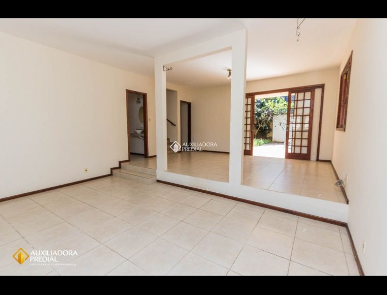 Casa no Bairro Santa Mônica em Florianópolis com 4 Dormitórios (2 suítes) - 417955