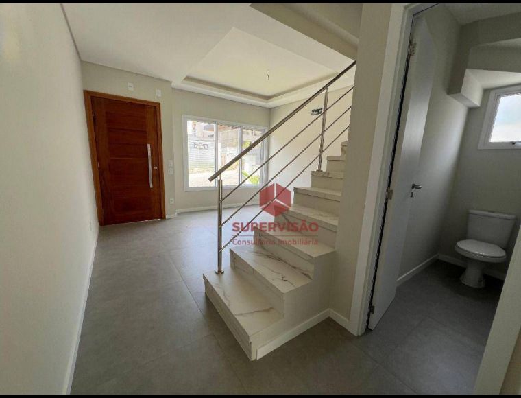 Casa no Bairro Santo Antônio de Lisboa em Florianópolis com 3 Dormitórios (3 suítes) e 130 m² - CA0977