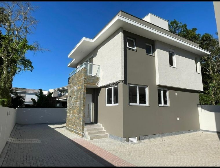 Casa no Bairro Santo Antônio de Lisboa em Florianópolis com 3 Dormitórios (3 suítes) - 422784