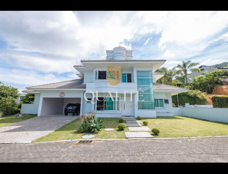 Casa no Bairro Santo Antônio de Lisboa em Florianópolis com 3 Dormitórios (1 suíte) - RMX2205