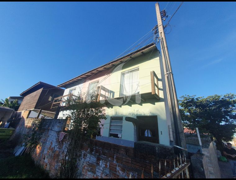 Casa no Bairro Tapera da Base em Florianópolis com 10 Dormitórios e 426.3 m² - 428614