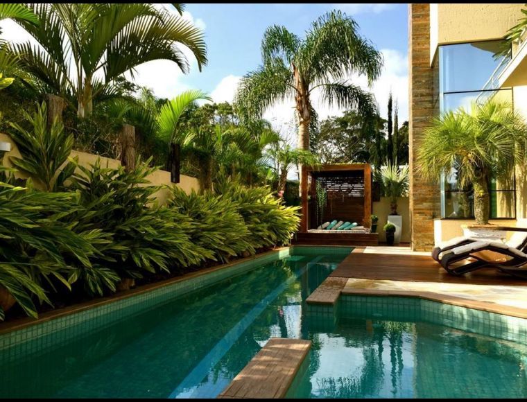 Casa no Bairro Vargem Pequena em Florianópolis com 3 Dormitórios (3 suítes) e 380 m² - CA0195