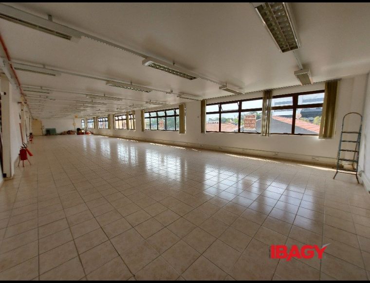 Sala/Escritório no Bairro Itacorubí em Florianópolis com 282 m² - 104440