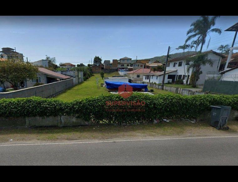 Terreno no Bairro Canasvieiras em Florianópolis com 1776 m² - TE0785