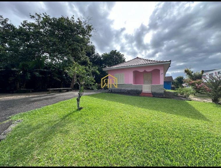 Terreno no Bairro Itacorubí em Florianópolis com 820 m² - T34