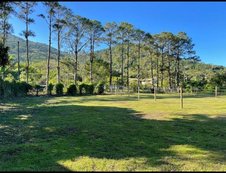 Terreno no Bairro Rio Tavares em Florianópolis com 742.79 m² - 441832