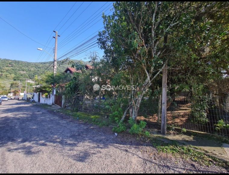 Terreno no Bairro Rio Vermelho em Florianópolis com 307.5 m² - 17330