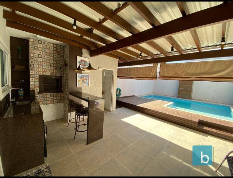 Casa no Bairro Bela Vista em Gaspar com 3 Dormitórios (1 suíte) e 186 m² - CA0007