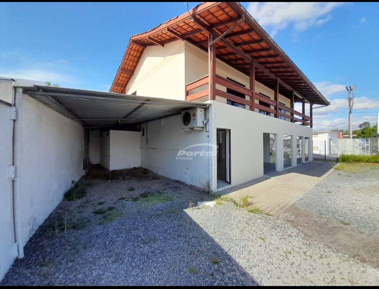 Casa no Bairro Bela Vista em Gaspar com 3 Dormitórios (1 suíte) e 256.32 m² - 3573222