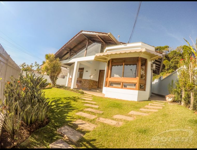 Casa no Bairro Coloninha em Gaspar com 3 Dormitórios (1 suíte) e 230 m² - 35710280