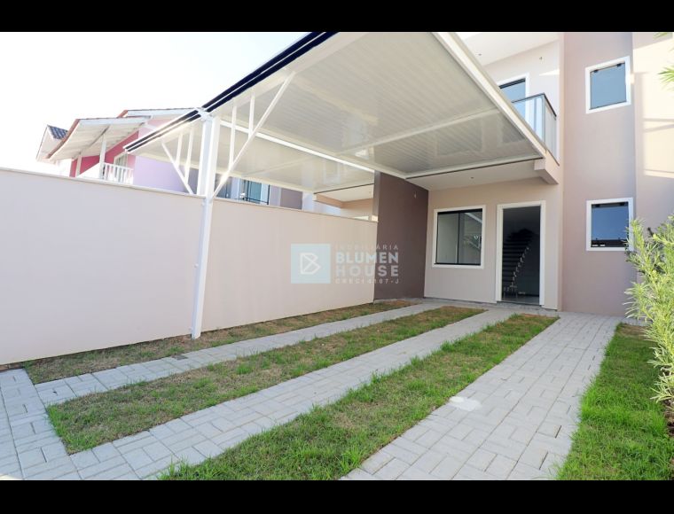 Casa no Bairro Figueira em Gaspar com 3 Dormitórios (1 suíte) e 125 m² - 4191432