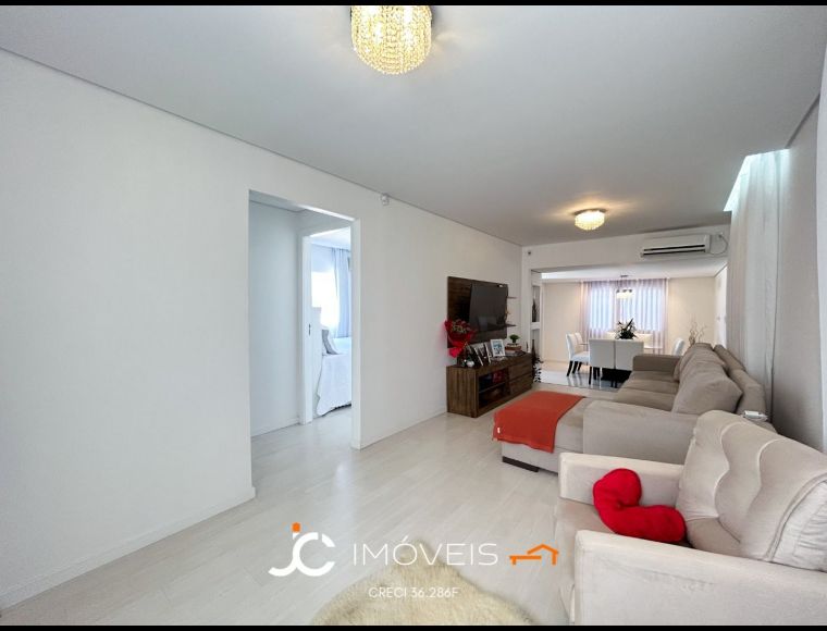 Casa no Bairro Figueira em Gaspar com 2 Dormitórios e 120 m² - CA0038