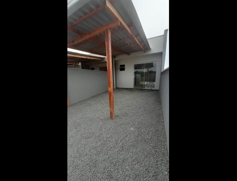 Casa no Bairro Figueira em Gaspar com 2 Dormitórios e 69.74 m² - 70213127