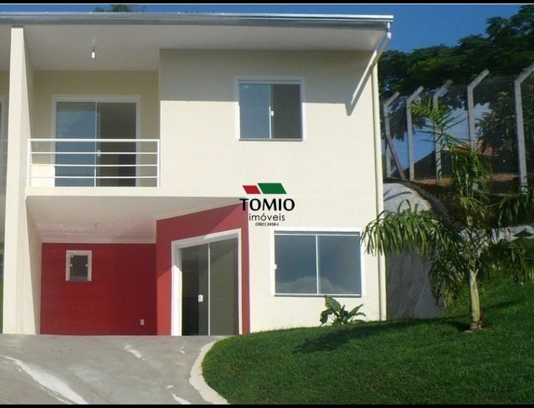 Casa no Bairro Gasparinho em Gaspar com 3 Dormitórios e 120 m² - 642