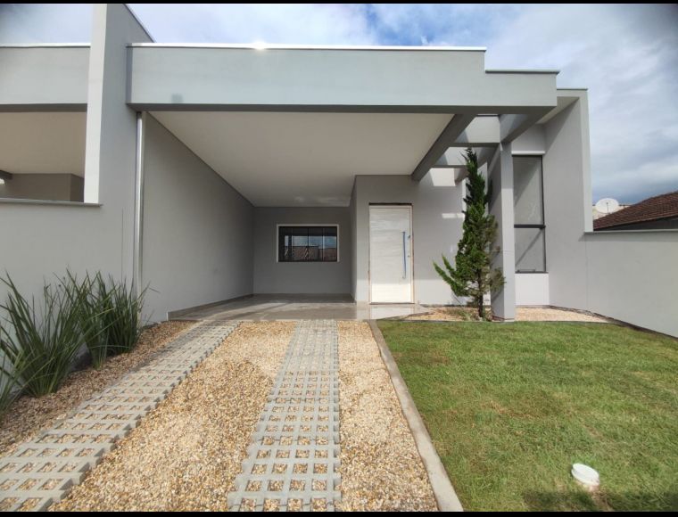 Casa no Bairro Margem Esquerda em Gaspar com 2 Dormitórios (1 suíte) e 86 m² - 3478999