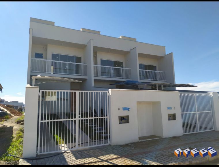 Casa no Bairro Santa Terezinha em Gaspar com 2 Dormitórios (2 suítes) e 90 m² - 4040828