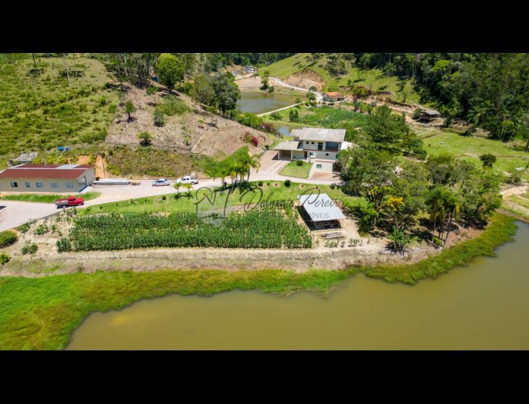 Imóvel Rural no Bairro Alto Gasparinho em Gaspar com 200000 m² - 4630113
