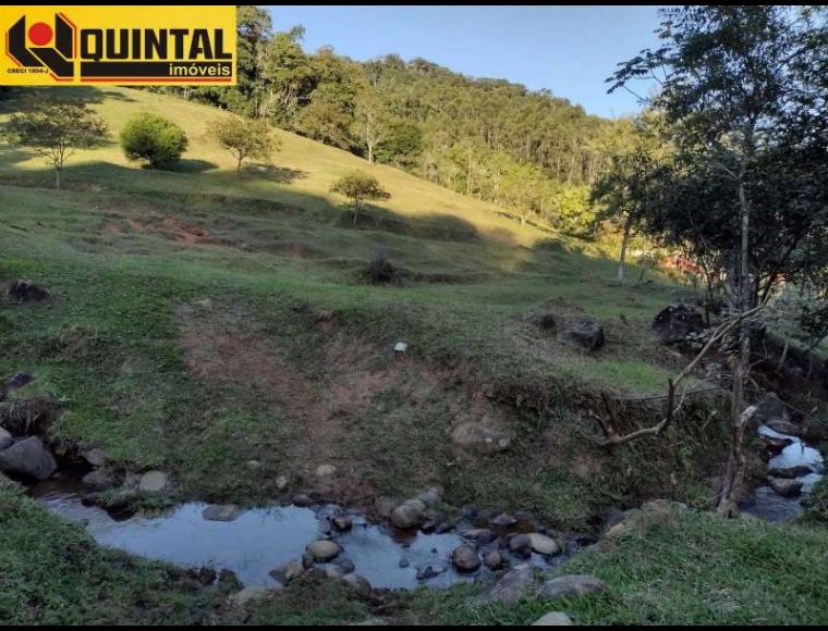 Imóvel Rural no Bairro Belchior Baixo em Gaspar com 53261.5 m² - V01181