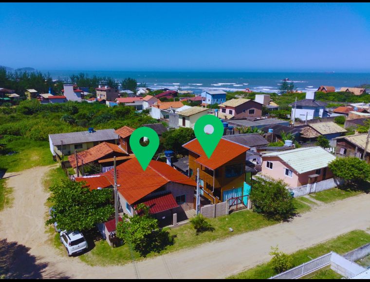 Casa em Imbituba com 3 Dormitórios - 638418