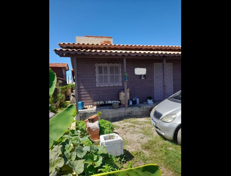Casa em Imbituba com 2 Dormitórios - 694968