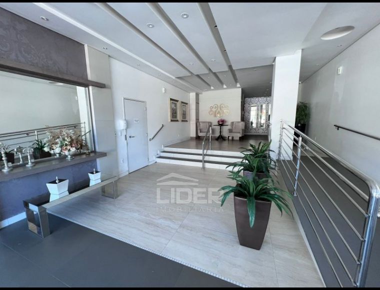 Apartamento no Bairro Centro em Indaial com 3 Dormitórios (3 suítes) e 138.35 m² - 4748