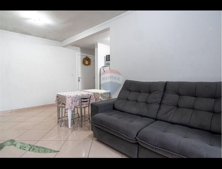 Apartamento no Bairro Estrada das Areias em Indaial com 2 Dormitórios e 58 m² - 590301026-13