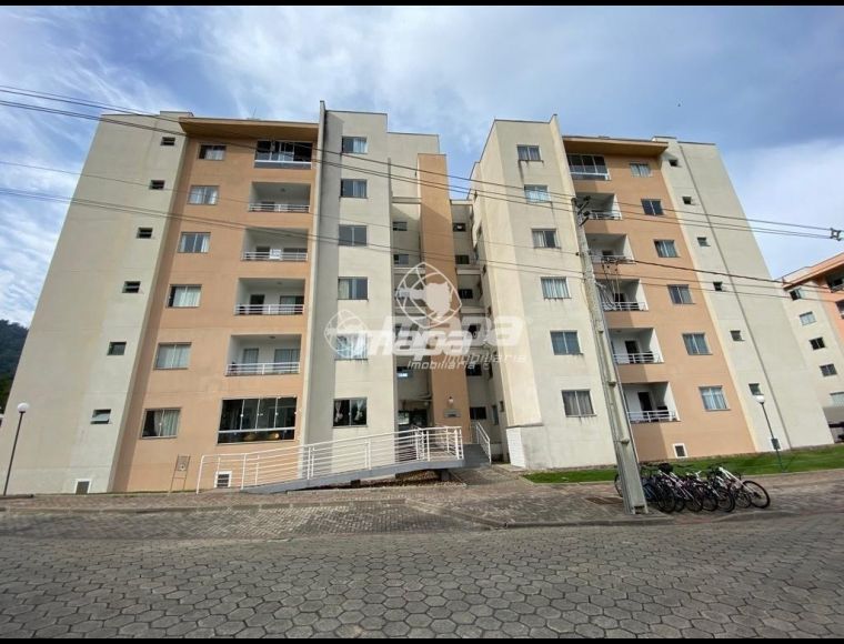 Apartamento no Bairro Polaquia em Indaial com 2 Dormitórios - 8775